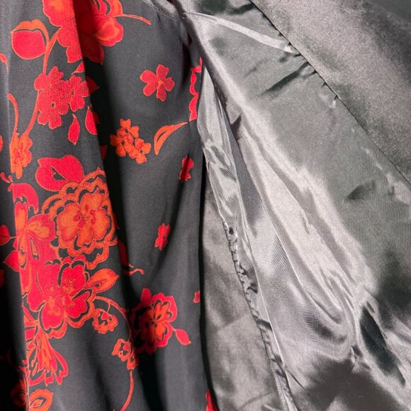 NWT Koos of Course! 2 pc Set Jacket Tank Top Large Red Black Floral 100% SILK - Picture 4 of 14